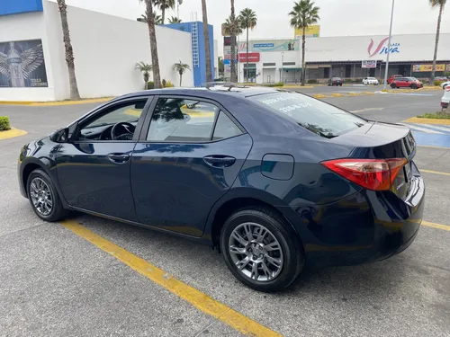 Toyota Corolla 1.8 Base Cvt