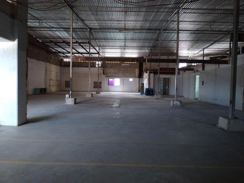 Imagen 7 de 7 de #1605 Galpones Desde 140m2/1.300 Y 1.400m2 Boleita Norte.