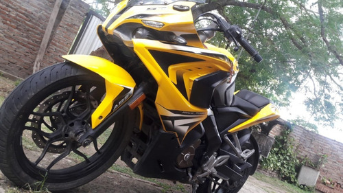 Imagen 4 de 9 de Rouser Rs 200