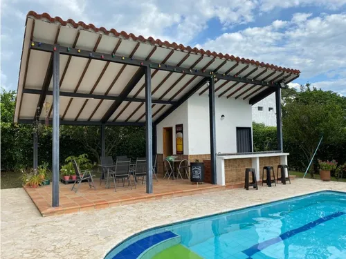 Venta Finca Sopetran Cerca A Parcelación El Rodeo. Amoblada