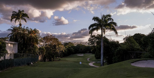 Casa En Alquiler Country Club 700 M2