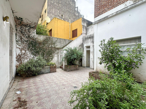 Casa En Floresta