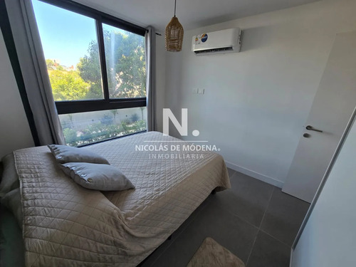 Venta Apartamento 1 Dormitorio Y Medio En Edificio View I Punta Del Este