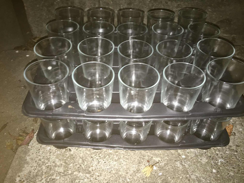 Vasos De Vidrio Requesón . Total 70 Unidades X$700