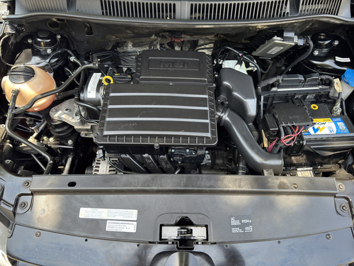 Volkswagen Suran 1.6 Imotion Highline 110cv