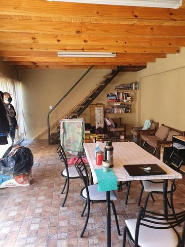 Venta Casa 3 Dormitorios Con Casa 2 Dormitorios En Fondo De Terreno - Granadero Baigorria
