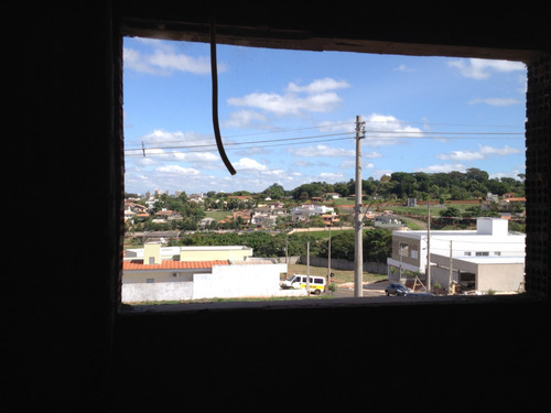 Casa Em Consturção Condomínio Fechado Em Araras