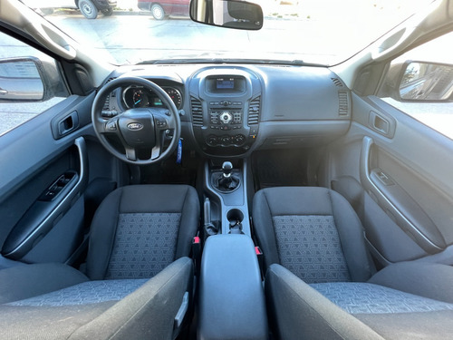 Imagen 7 de 11 de Ford Ranger Xls 3.2 4x2 2019