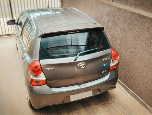 Imagem 6 de 6 de Toyota Etios