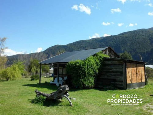 Casa + 4 Deptos + Monoambiente Sobre 1 Hectárea. Lago Puelo, Chubut.