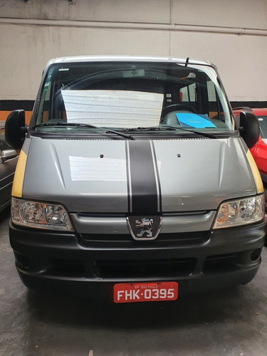 Peugeot Boxer Minibus 2013 2.3 Hdi 330m Médio 15l 5p