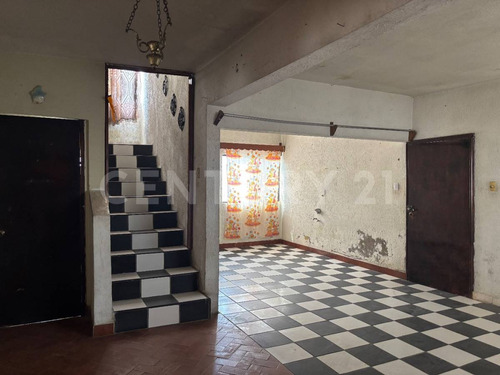Casa En Venta En Colonia Revolución