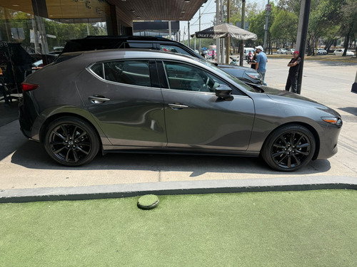 Mazda Mazda 3 2.5T Signature Hatchback At
