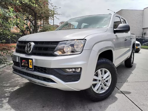 Volkswagen Amarok Trendline 2.0 4x4 diesel mecanica