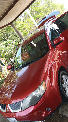 Mitsubishi Outlander 2.4 Ls Aa Ee 3 Filas Piel R-18 Dvd At