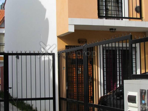Casa En Venta Triplex 4 Ambientes Con Cochera En San Bernardo Oportunidad