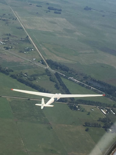 Imagen 4 de 9 de Vuelo De Bautismo En Planeador