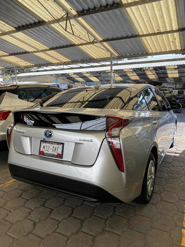 Imagen 6 de 12 de Toyota Prius 2016 1.8 Base Cvt