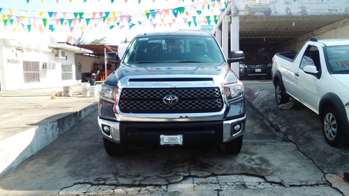 Imagen 3 de 11 de Toyota Tundra 2019 5.7 Limited 4x4 At