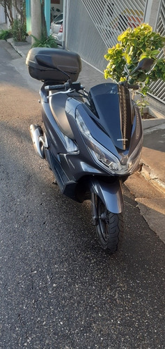 Imagem 2 de 8 de Honda Dlx