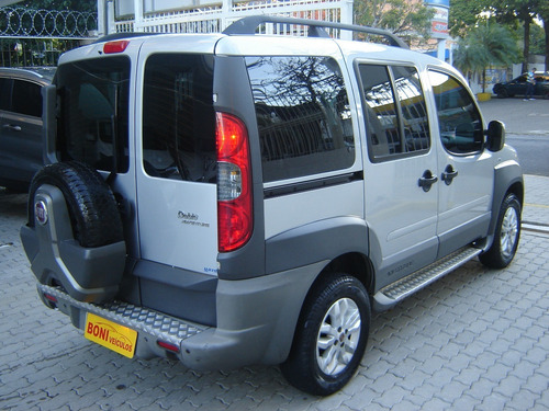 Imagem 7 de 15 de Fiat Doblo Adventure Looker 1.8 2016 06 Lugares