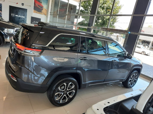 Imagen 10 de 25 de Jeep Commander 2.0 Td Limited 7 Asientos 2023 0km