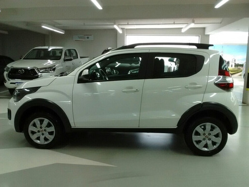 Fiat Mobi 2016/2017 8654