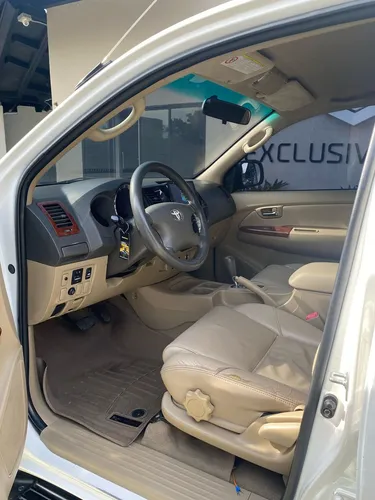 Toyota Fortuner 2.7l 4x2