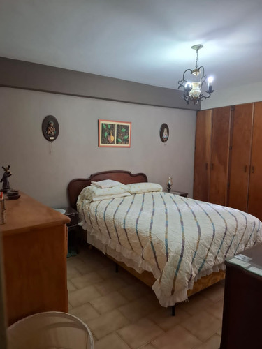 Venta Apartamento 89mts2. 3h+2b+1p/e. Los Ruices-fco Miranda Milthonhouse53