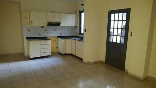 Imagen 13 de 17 de Departamento En Venta En La Tablada