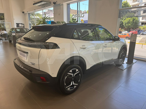 Peugeot 2008 1.0T Gt