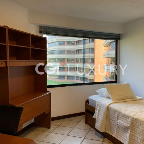 Cgi+ Luxury Vende Y Alquila Apartamento En El Cr. Las Canoas