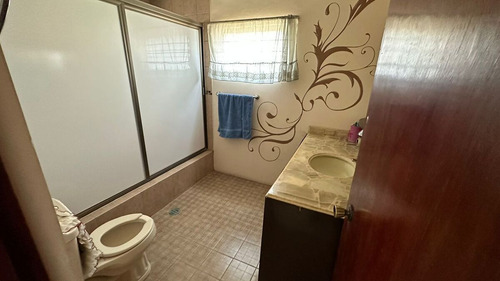 Casa En Venta, Jardines De La Calera, Tlajomulco De Zúñiga, Jalisco