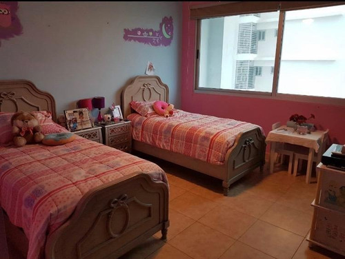 Imagen 7 de 14 de Venta De Apartamento En Ph Titanium, Costa Del Este 20-8563