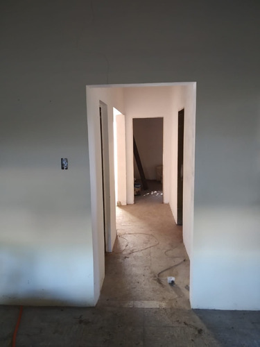 Imagen 4 de 17 de Dos Viviendas En Un Lote De 390 Mts2. Excelente Ubicación!!!