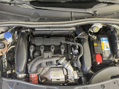 Peugeot 2008 1.6 Thp Sport
