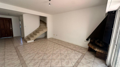 Blanco Encalada 3900, Casa Tipo Duplex, 4 Ambientes C/patio-terraza-parrilla-cochera - V. Urquiza