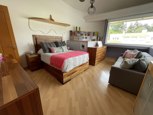 Residencia De Lujo En Exclusivo Fraccionamiento En Valle Escondido
