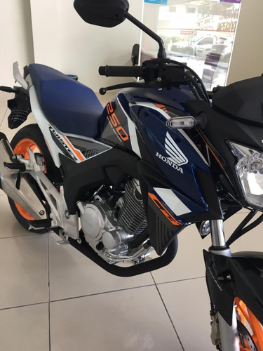 Honda / Twister