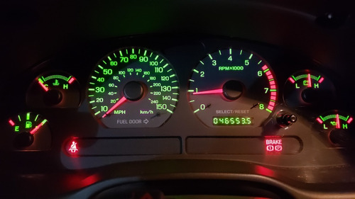Imagen 9 de 15 de Ford Mustang Deluxe 2004 Convertible 4.6l V8 Sohc 16v Engine