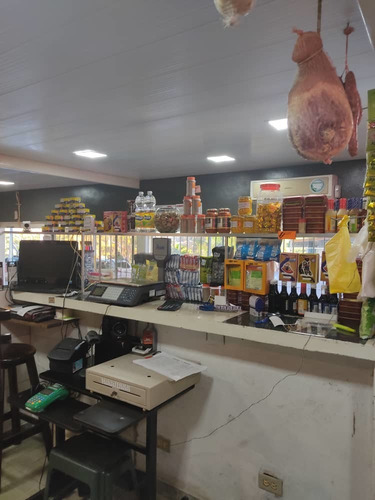 Imagen 9 de 14 de Fondo De Comercio Calle Guaicaipuro Los Teques