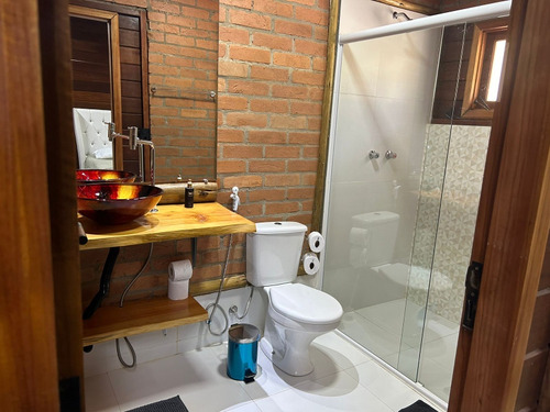 Casa Temporada 05 Dormitórios São Bento Do Sapucaí