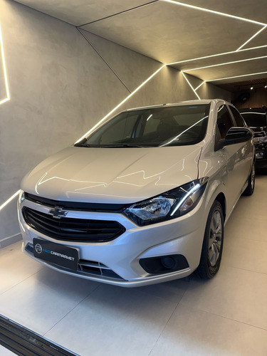 Chevrolet Onix plus 1.0 Lt 4p