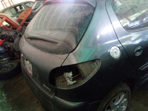 Compuerta Trasera De Peugeot 206 O 207