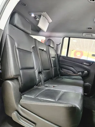 Chevrolet Suburban 5.3 V8 LT Piel 2 Fila Asientos At (B)