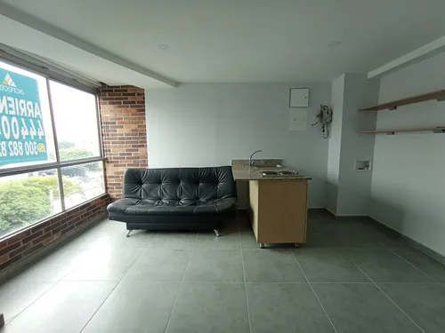 Arriendo Apartaestudio En Laureles
