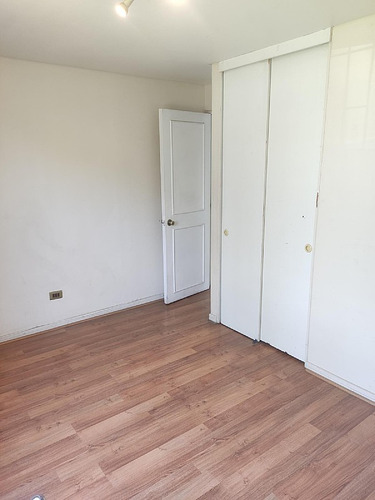 Venta Depto. En Bilbao Con Tomas Moro, 1er Piso