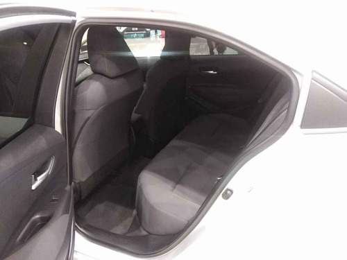 Imagen 10 de 13 de Toyota Corolla 2020 4p Le L4/1.8 Aut