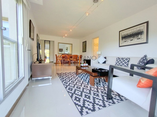 Imagen 2 de 26 de Venta De Apartamento 2 Dormitorios - Punta Del Este Roosevelt