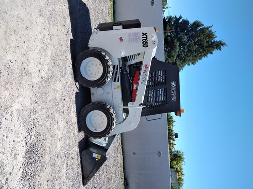Imagen 16 de 19 de Mini Cargadora Marca Wecan Xt650